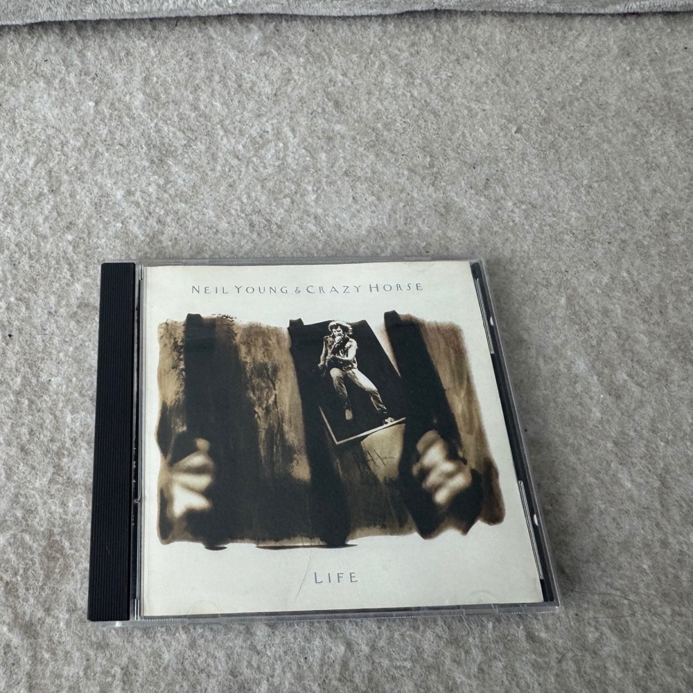 Neil Young & Crazy Horse Life CD 1987 Geffen Records 9 24154-2 Classic Rock